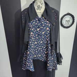 Chic Floral Blue Button Down Shirt